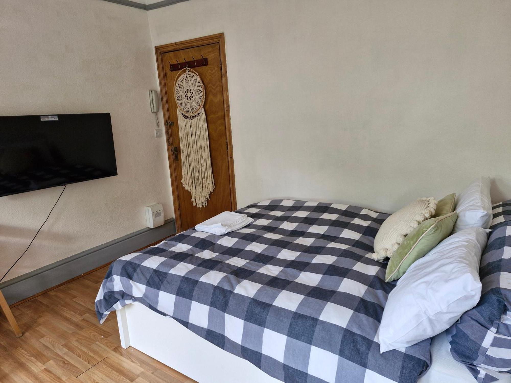 Bright Studio Apartment In A Perfect Location London Exterior photo